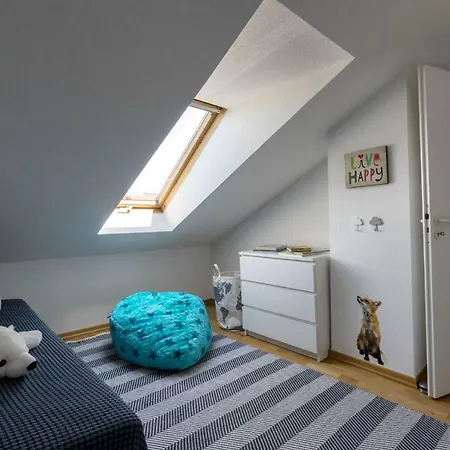 Stilvolles Zentrumsnahes Wohlfuehl-appartment Apartmán